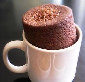 bolo de caneca